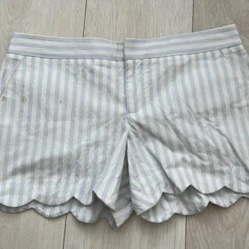 Club Monaco amber shorts